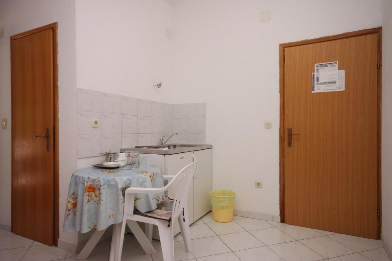Apartments By The Sea Podaca, Makarska - 6745 Exteriör bild